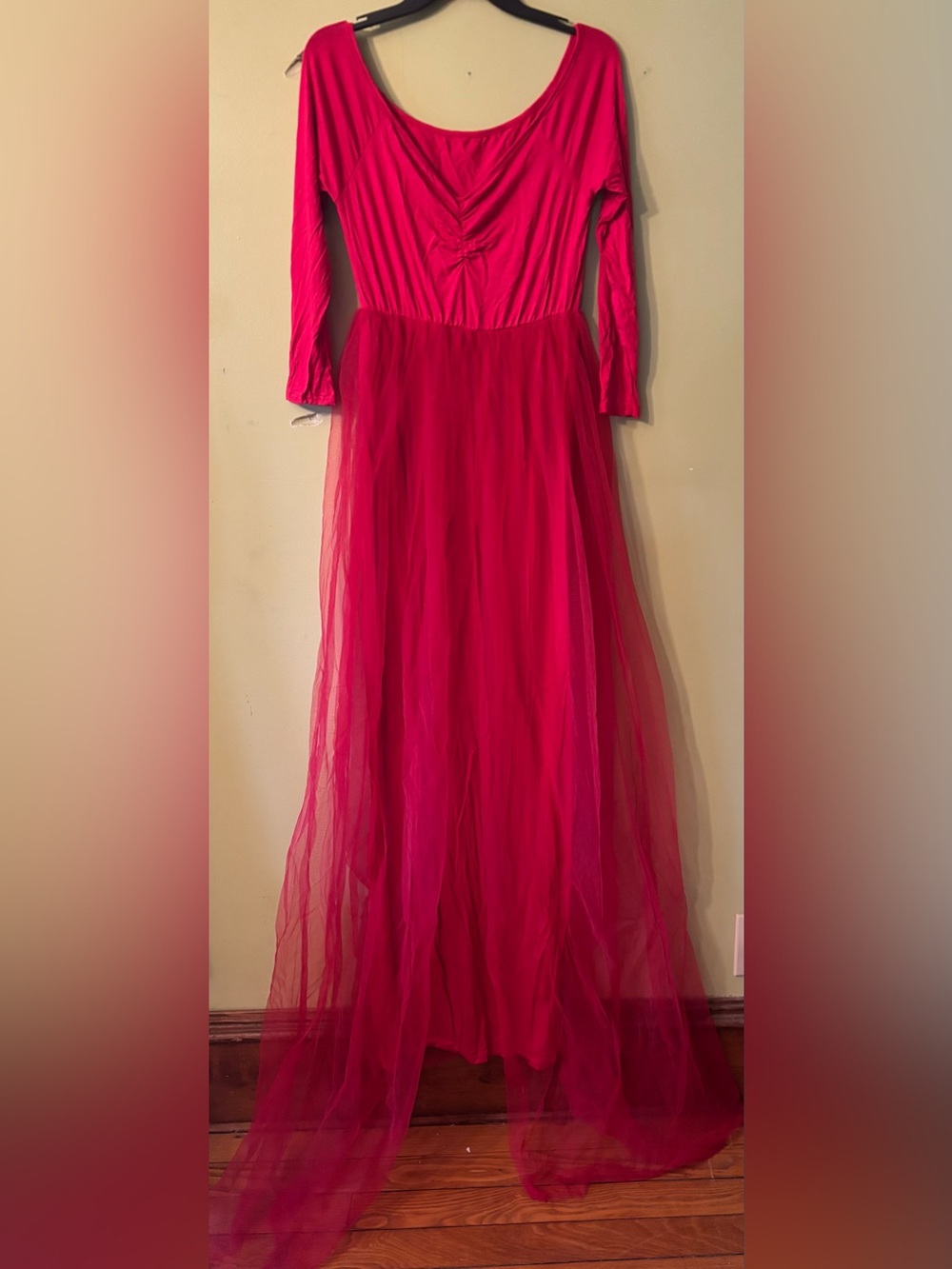 SHEIN Red Long Sleeve dress with train